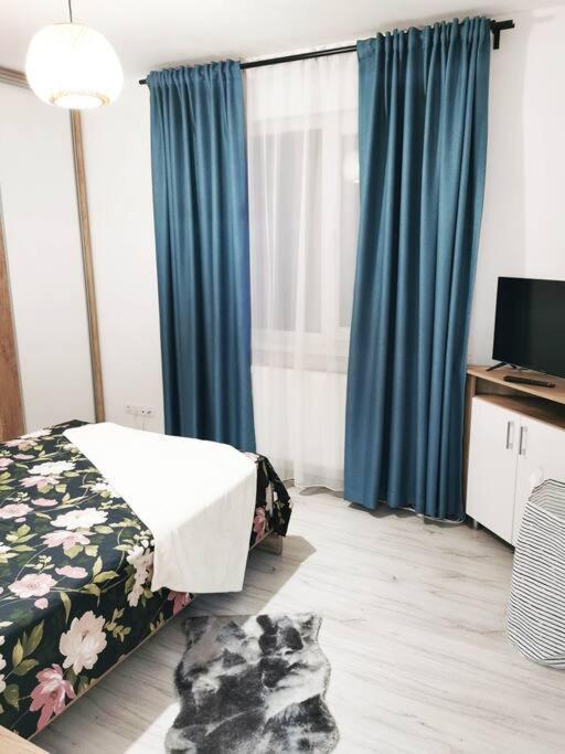 New Cozy Apartment In Otopeni Near Airport Kültér fotó